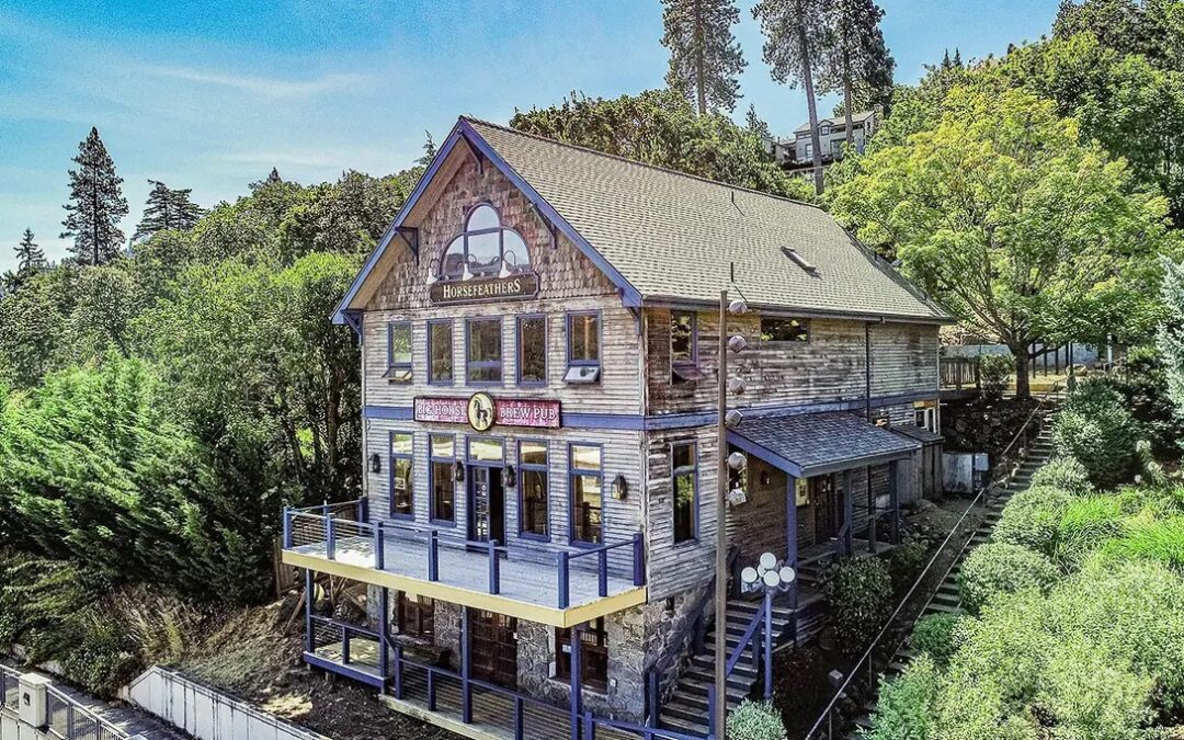 Commercial Construction Loan for a Boutique Hotel, Restaurant Beer Garden in Hood River, Oregon